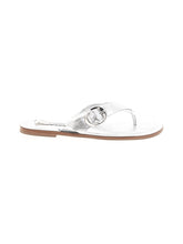 1 shoe size - 9