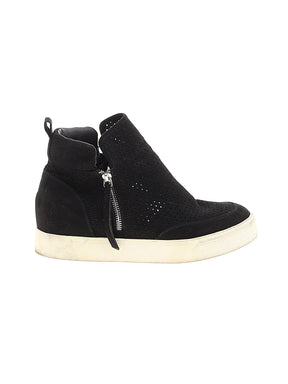 1 shoe size - 8 1/2