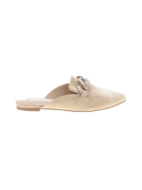 1 shoe size - 7