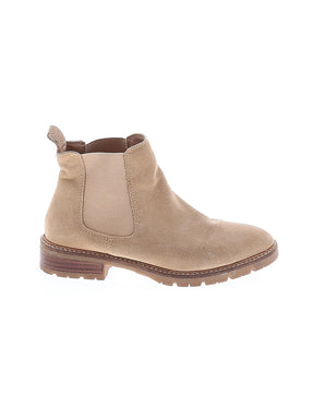 1 shoe size - 7