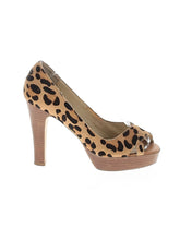 1 shoe size - 7 1/2