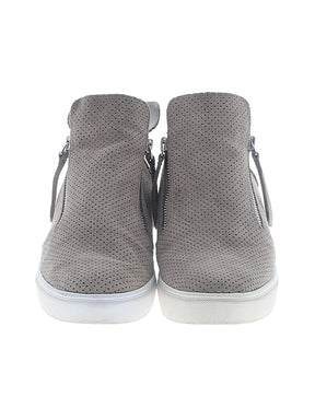 2 shoe size - 9
