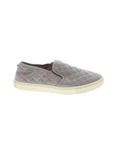 1 shoe size - 7 1/2