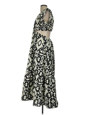 4 size - XXL (Estimated)