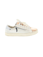 1 shoe size - 8