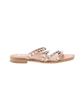 1 shoe size - 8