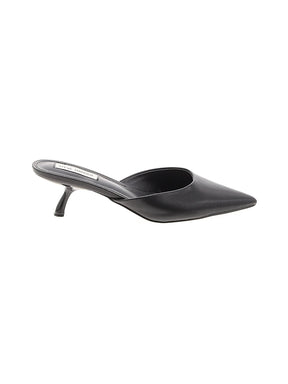 1 shoe size - 8