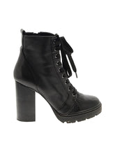 1 shoe size - 8