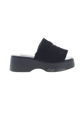 1 shoe size - 38 (EU)