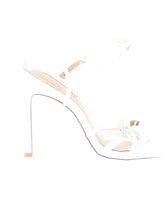 1 shoe size - 7