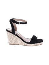 1 shoe size - 7