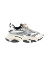 1 shoe size - 9