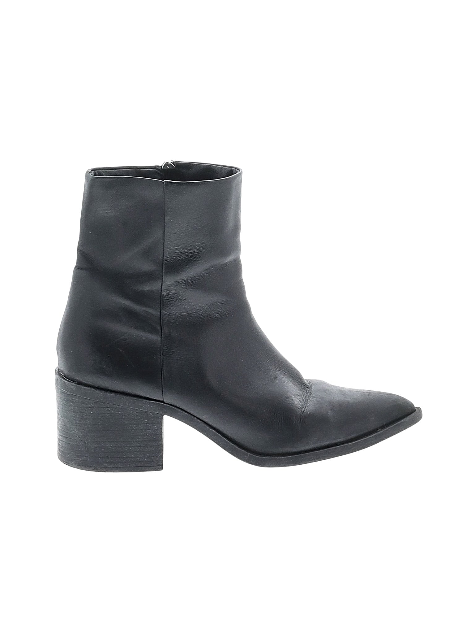 1 shoe size - 9