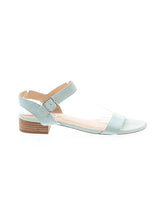 1 shoe size - 10