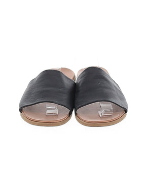2 shoe size - 9 1/2