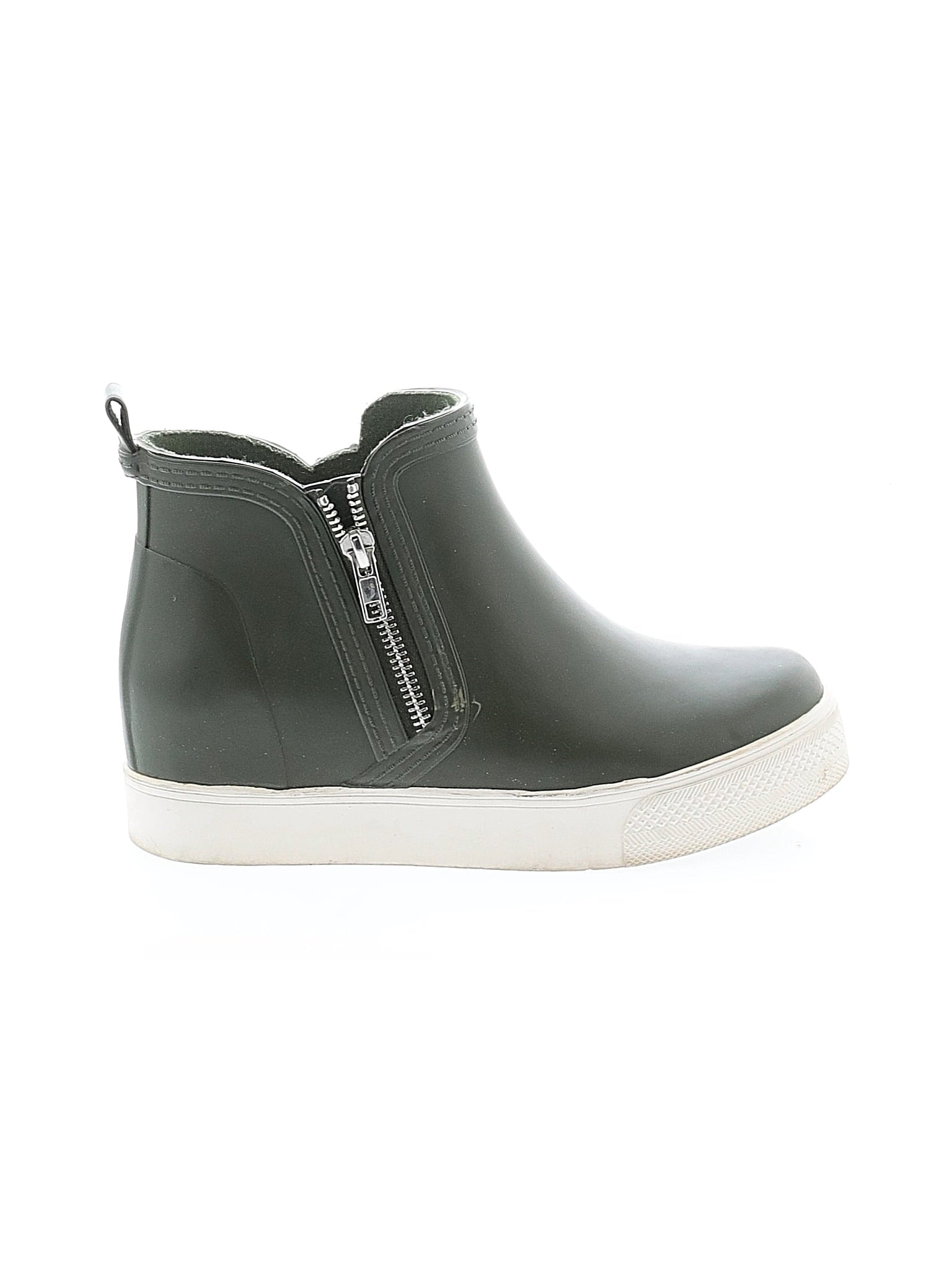 1 shoe size - 7