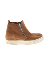 1 shoe size - 7 1/2
