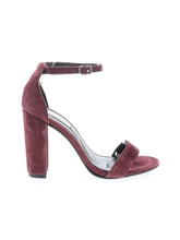 1 shoe size - 8