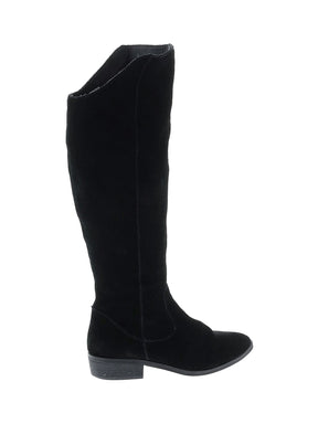 1 shoe size - 8