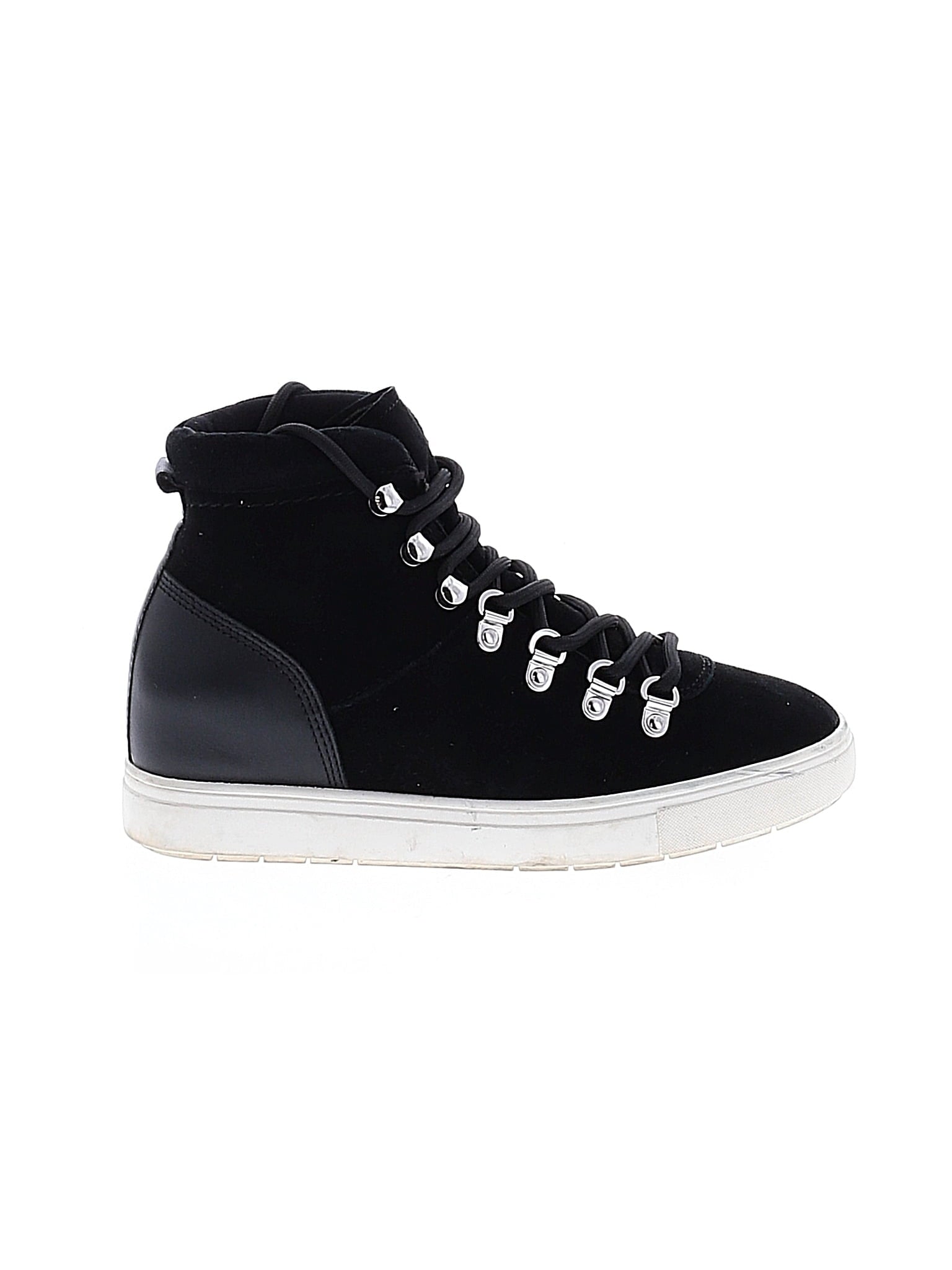 1 shoe size - 7 1/2