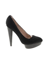 1 shoe size - 8 1/2