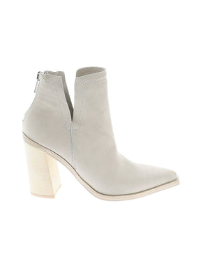 1 shoe size - 5