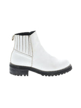 1 shoe size - 8 1/2