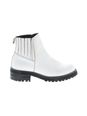 1 shoe size - 8 1/2