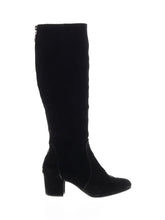 1 shoe size - 6