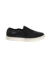 1 shoe size - 8