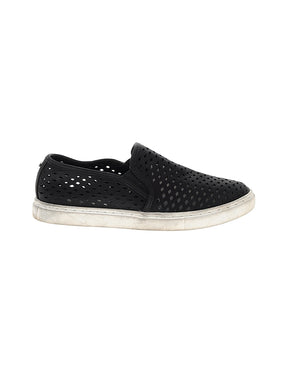 1 shoe size - 8