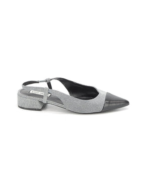 1 shoe size - 9