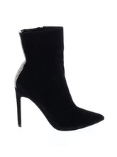 1 shoe size - 10