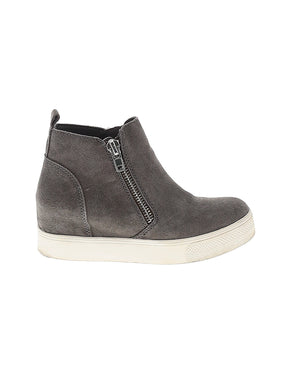 1 shoe size - 6 1/2