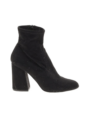 1 shoe size - 8 1/2