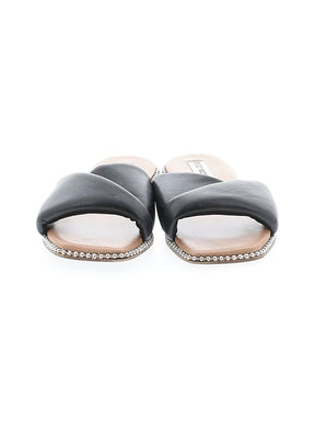 2 shoe size - 9 1/2