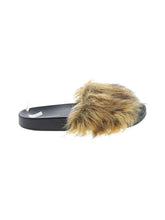 1 shoe size - 9