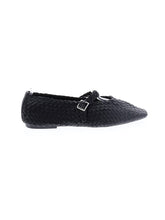 1 shoe size - 9