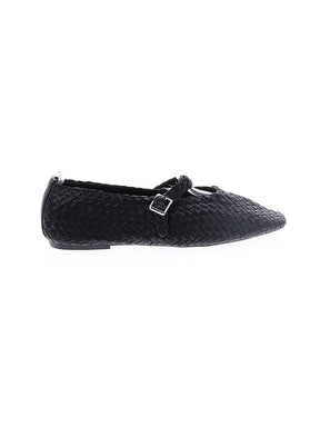 1 shoe size - 9