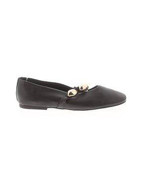 1 shoe size - 9