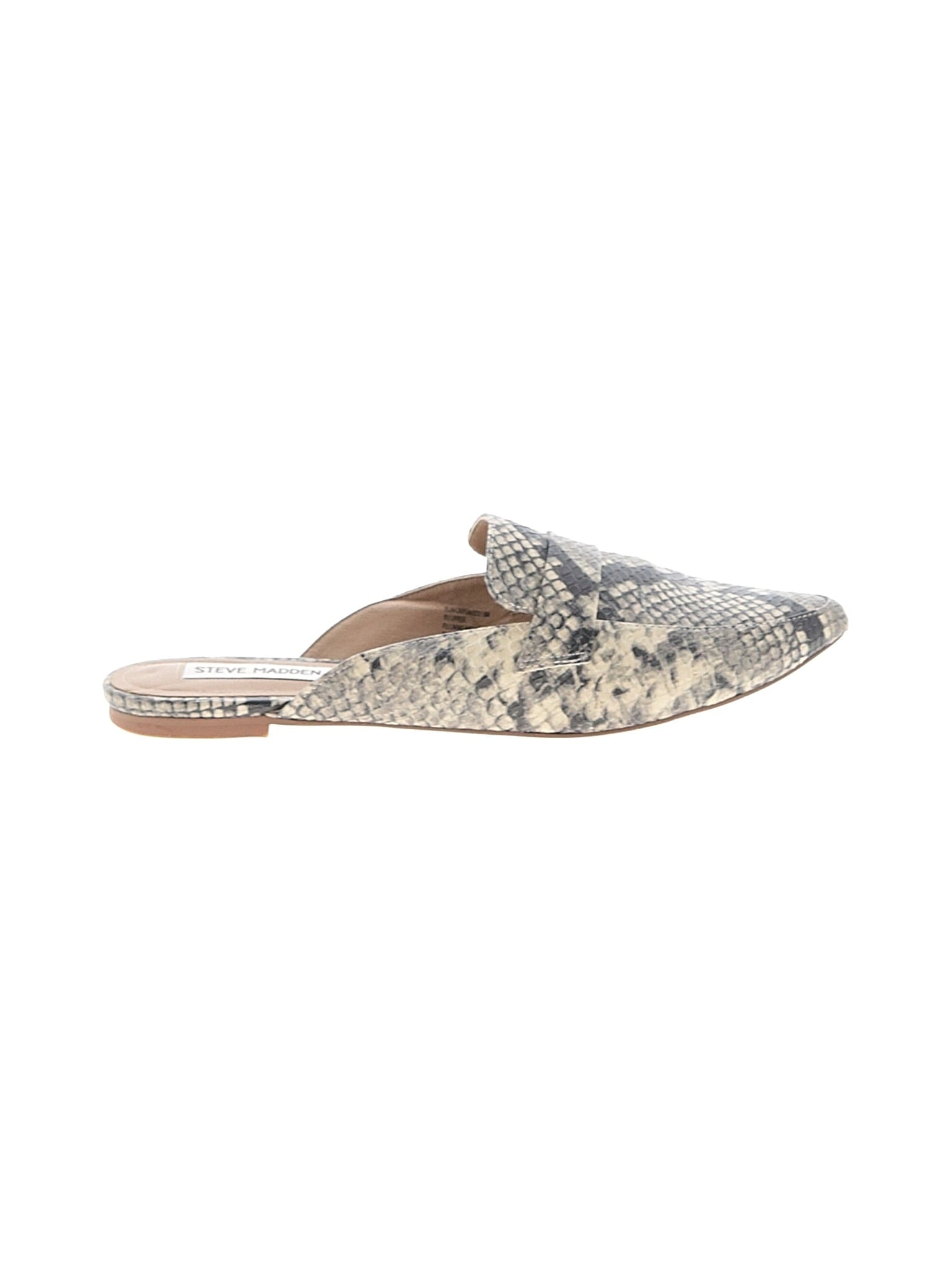 1 shoe size - 8