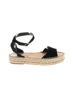 1 shoe size - 7 1/2
