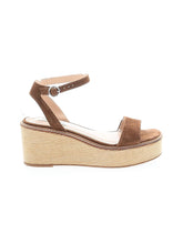 1 shoe size - 8