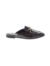 1 shoe size - 8