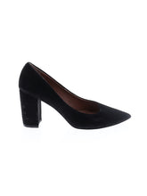 1 shoe size - 7