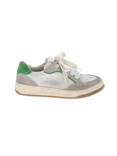 1 shoe size - 9