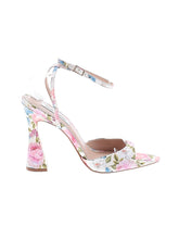 1 shoe size - 10