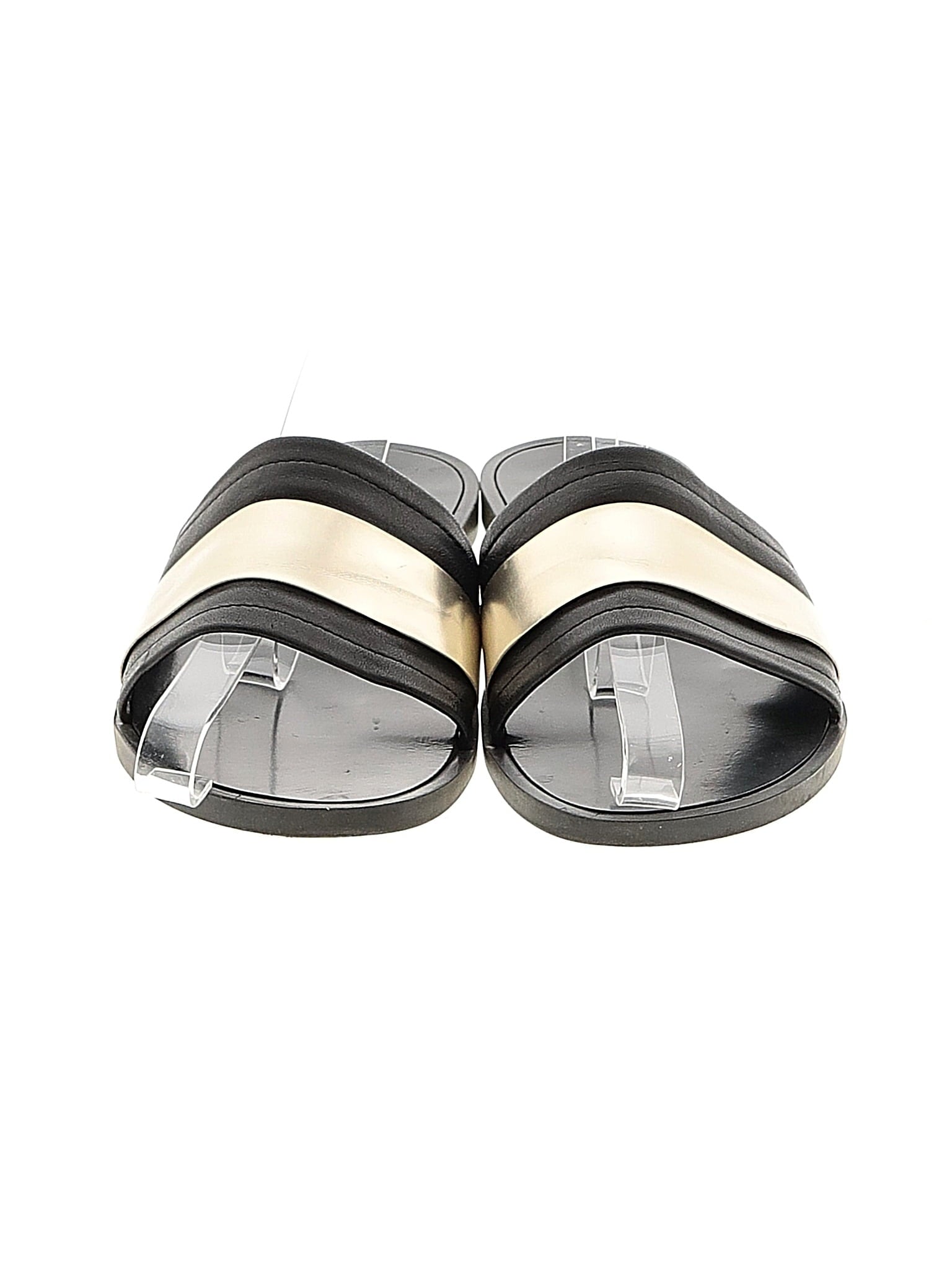 2 shoe size - 38 (EU)