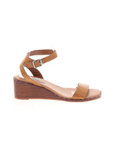1 shoe size - 9