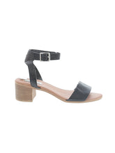 1 shoe size - 8 1/2